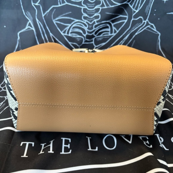 Kate Spade Crossbody Snake Print/Tan Purse - Picture 5 of 6
